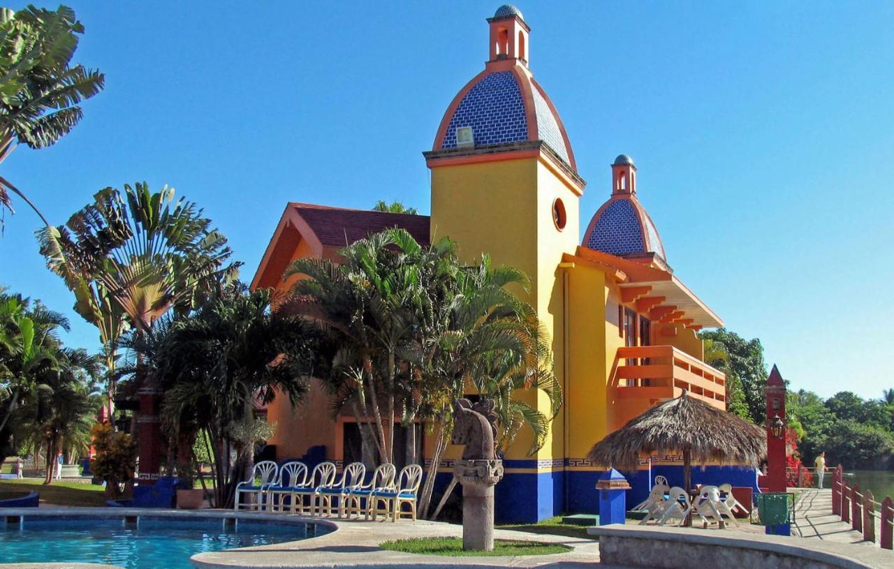 Canadian Resort Vallarta Бусериас Экстерьер фото